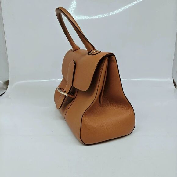 Delvaux Women Pre-Loved Bag Very Good Condition - Picture 4 of 9